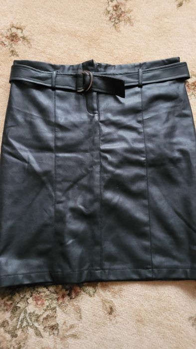 Spódnica damska z ekoskóry