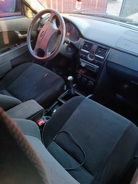 Автомобіль ВАЗ 21072