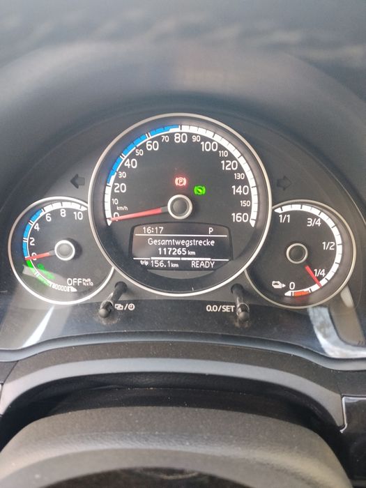 Автомобіль VOLKSWAGEN  e-up