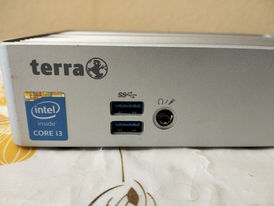 Портативный компьютер TERRA pc-micro 5000p