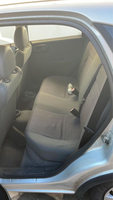 Opel Corsa C 1.2 Gasolina – 2002