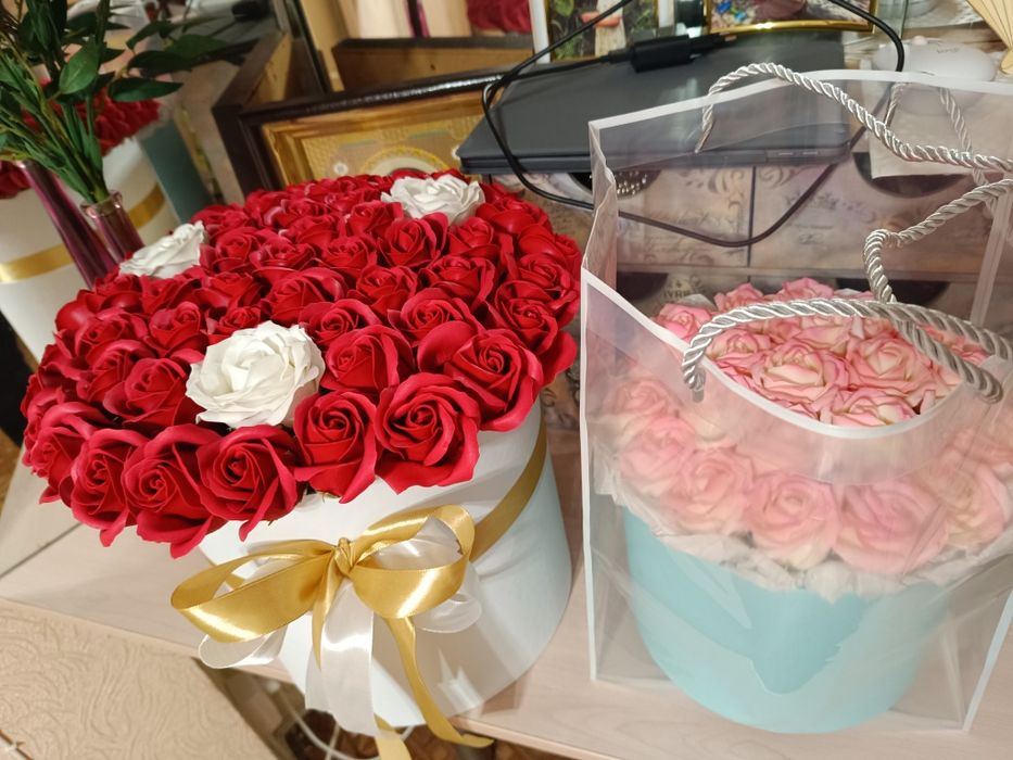 Букет з 55 троянд!!! Подарунок!!!