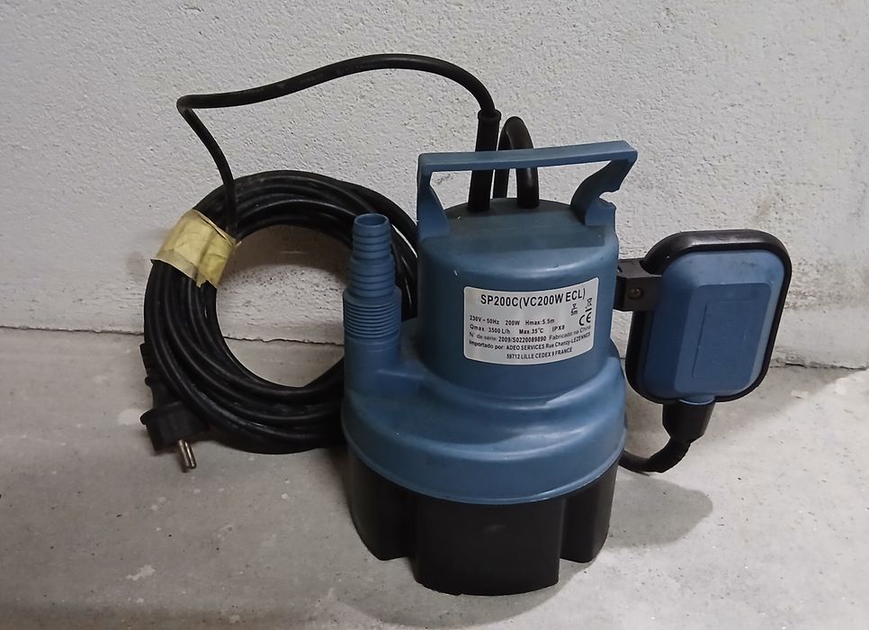 Bomba submersível para água SP200C