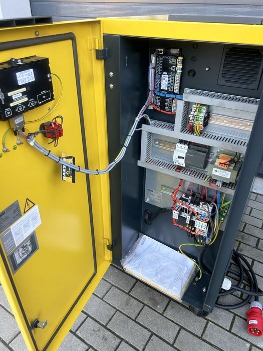 Kompresor śrubowy  KAESER SK 25 15kw 8bar + OSUSZACZ