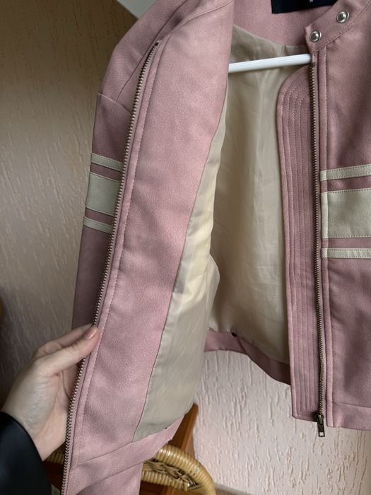 Шкірянка Рожева  куртка crop