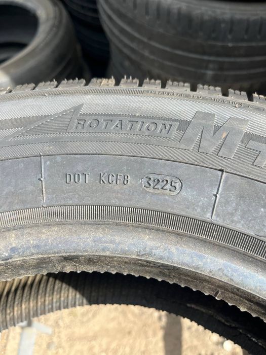 Комплект нових шин  Estrada 195/65 R15