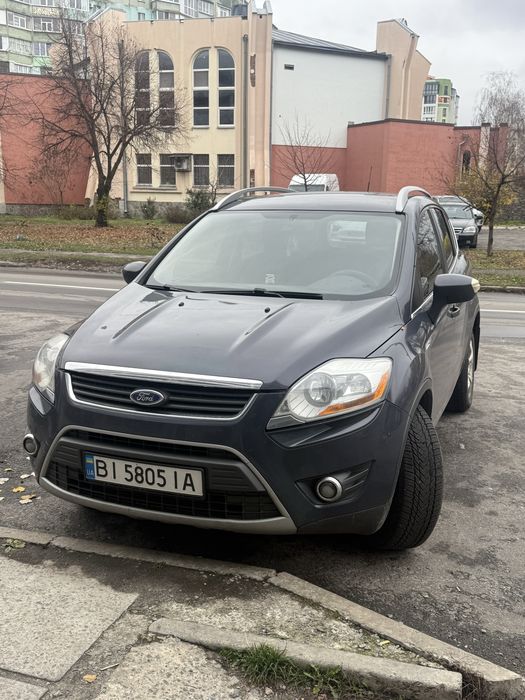 Продам власний автомобіль не перекуп нова зимова резина !