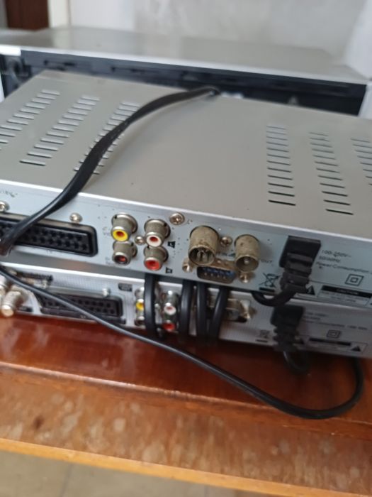 Продам тюнер и прочее