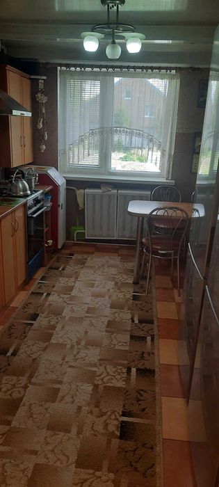 Здається кімната в приватному будинку. р-н Дубнівська