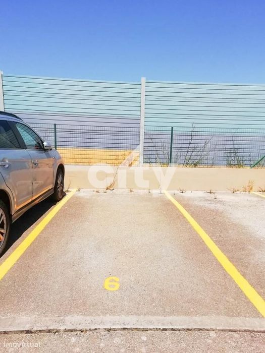 Lugar de estacionamento para venda