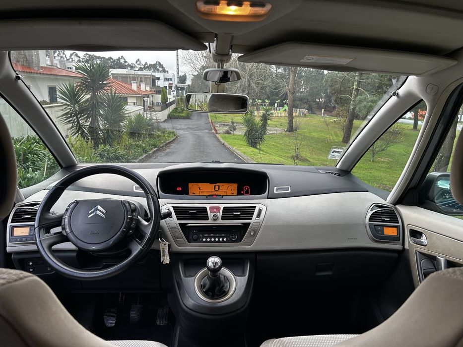 Citröen C4 Grand Picasso 1.6 HDI 110CV (7 lugares )