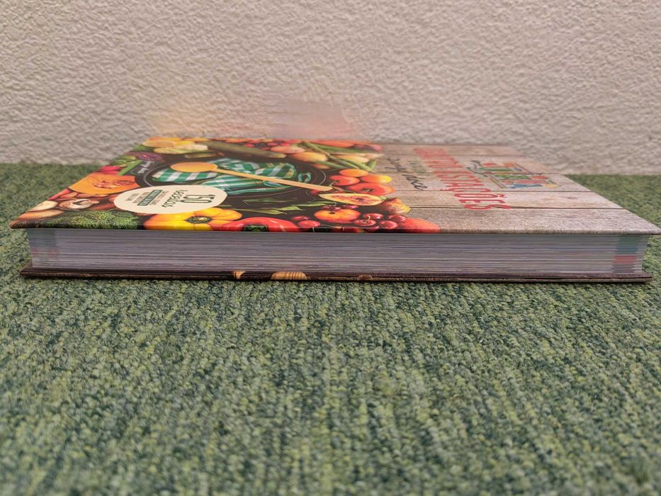 Livro "À Mesa com o Pingo Doce - Quatro Estações"