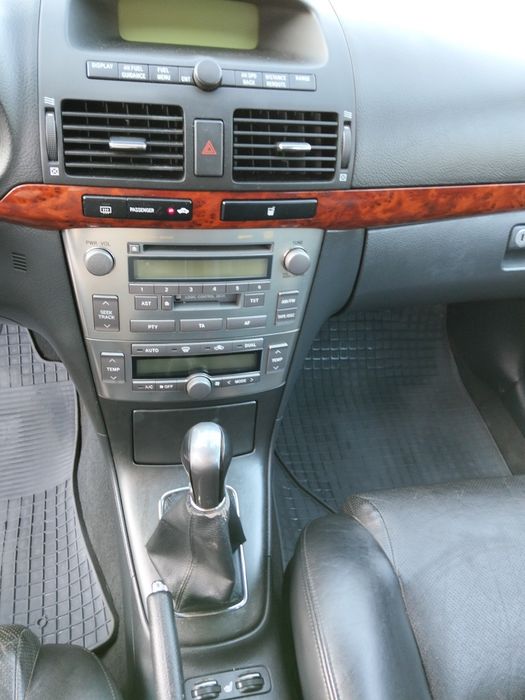 Авто універсал Avensis 2.0 D‑4D для ЗСУ