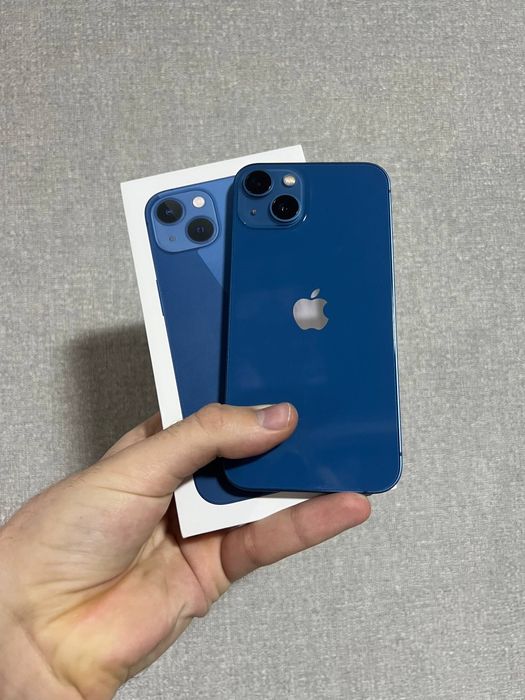 iPhone 13 128GB Blue
