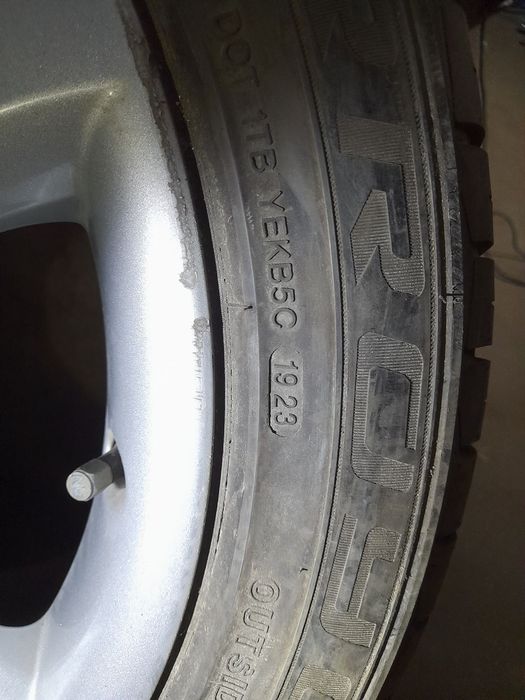 Шини Arroyo Grand Sport A/S 245/45 ZR19 102W XL Б/У 7 мм