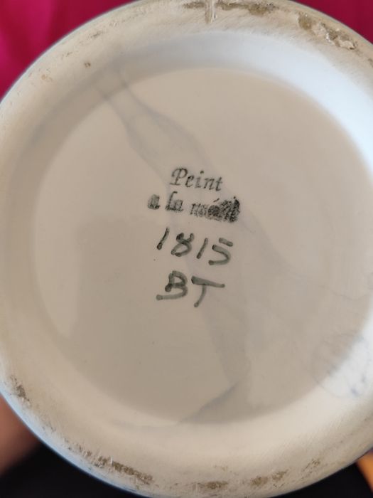 Conjuntos pintados à mão