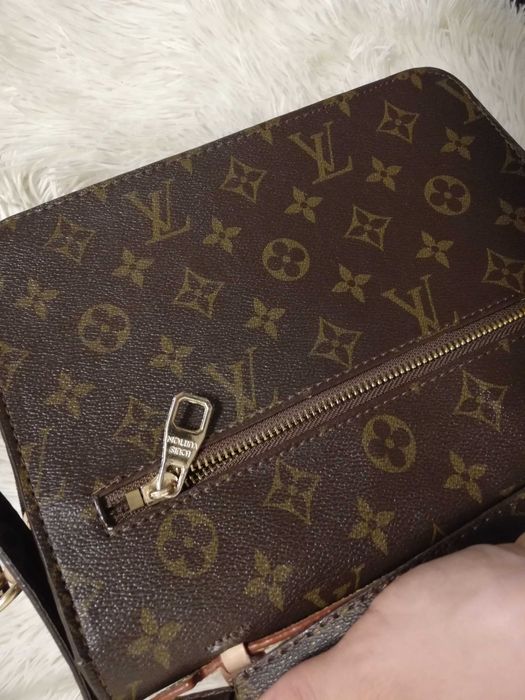 Torebka Louis Vuitton skóra skórzana monogram pochette metis