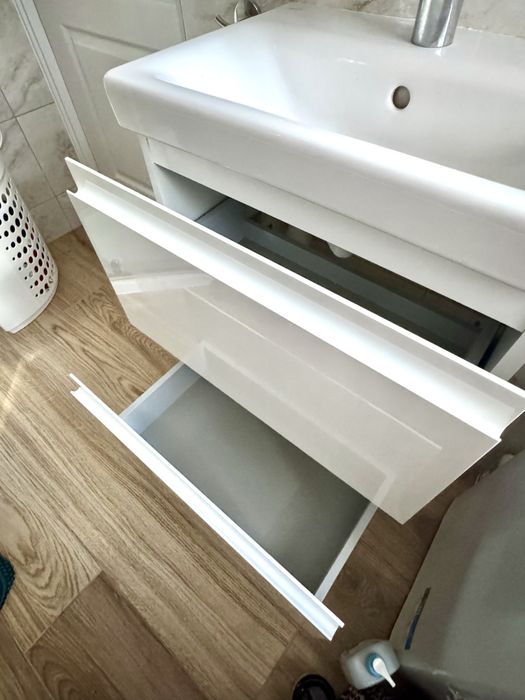 Umywalka z szafkką 50x62 cm łazienka biały Nowy Cersanit