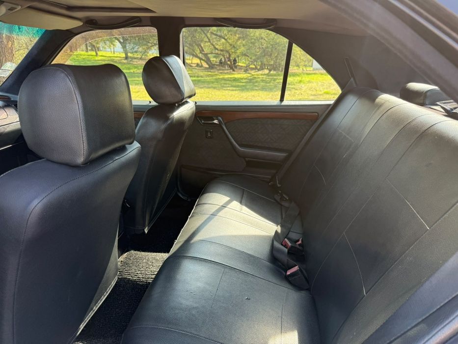 Mercedes Benz C200