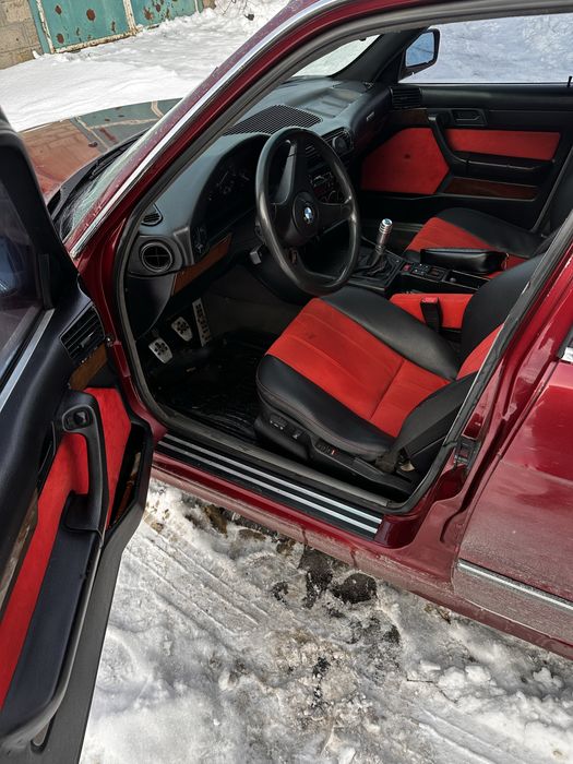 Срочно Продам е34 м50б25 без торга