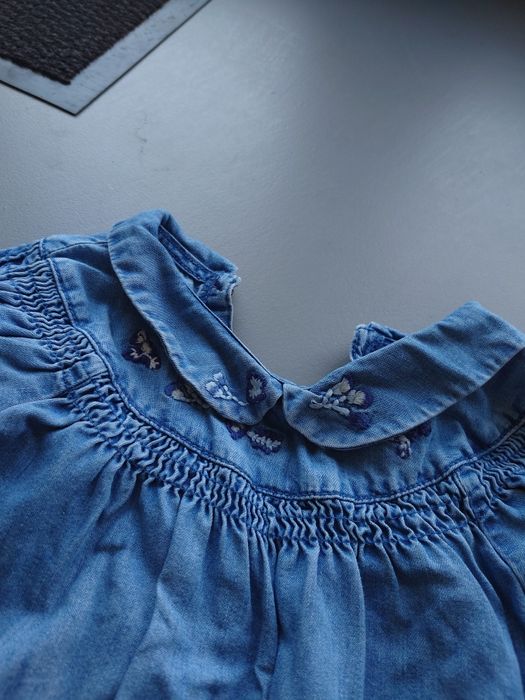 Sukienka 104 jeans wygodny
