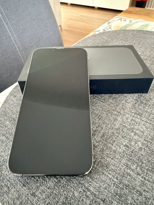 Iphone 13pro max 256GB, stalowy, ładowarka+kabel+etui