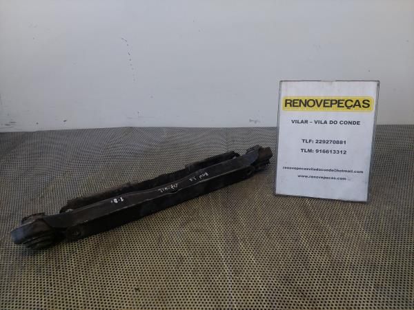 Braço de suspensão trás direito BMW 1 (E81)
