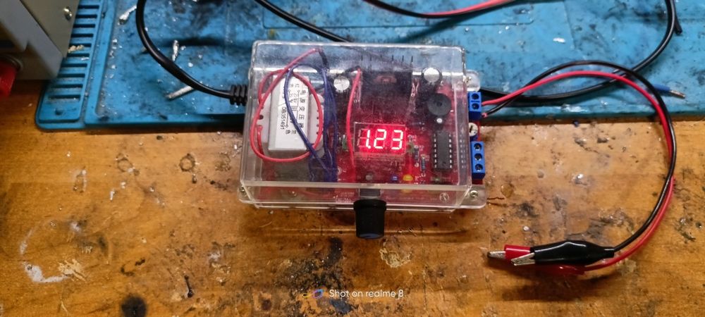 zasilacz impulsowy 12 v 0,5 a funkcja wysyłania sygnałów