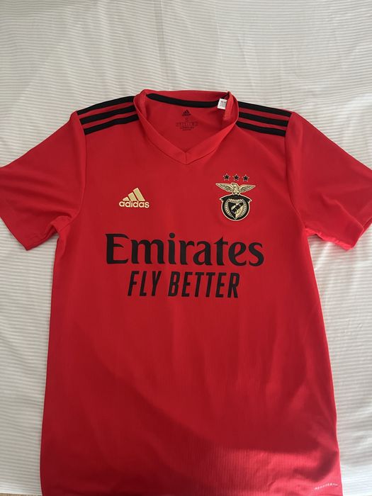 T-shirt Benfica 21/22 com Assinaturas