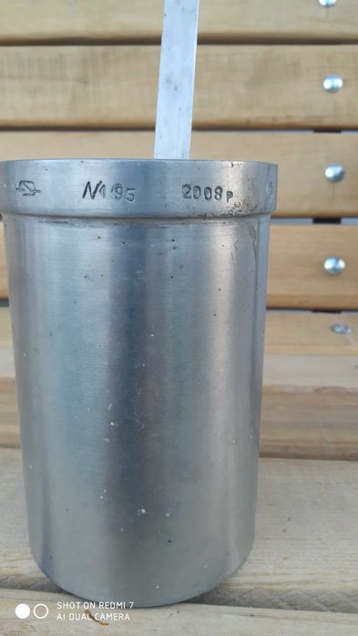 Мірники 20 л, 1 л паливні.