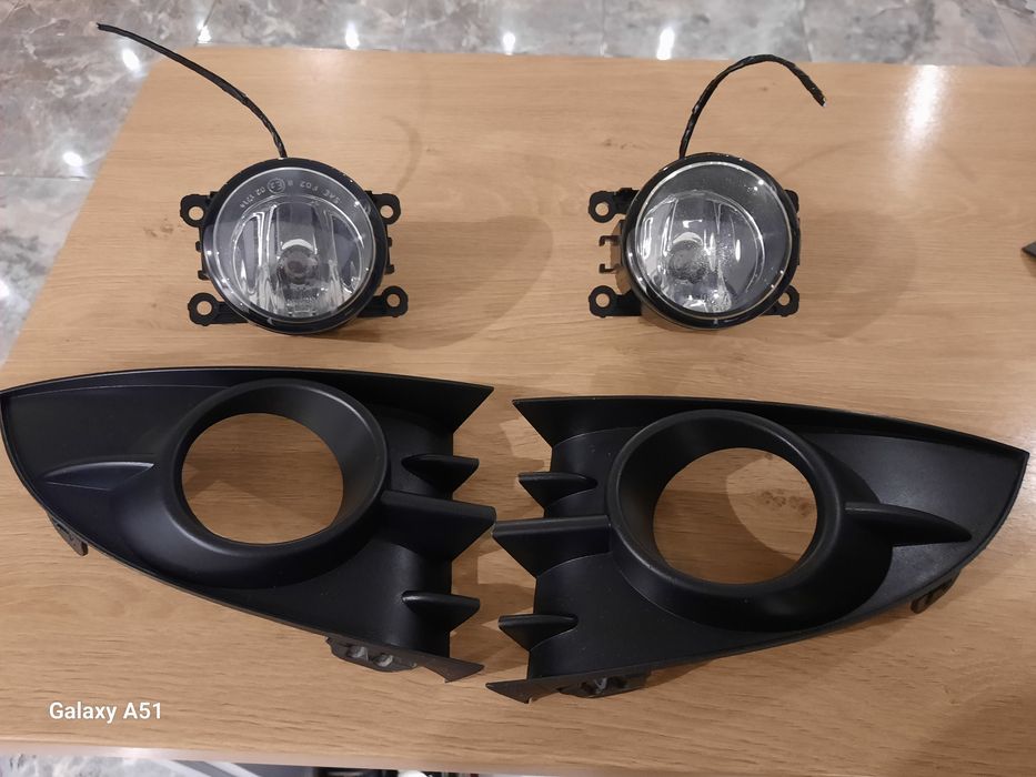 Решетки туманок Renault Scenic 2 ! РЕСТАЙЛИНГ !