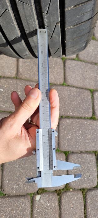 Opony letnie 215/55/17  hankook ventus prime 3 jak nowe