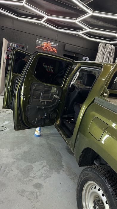 Тонировка керамикой СанФлекс и Бравикс 5%-10%-35% в наличии Корабельны