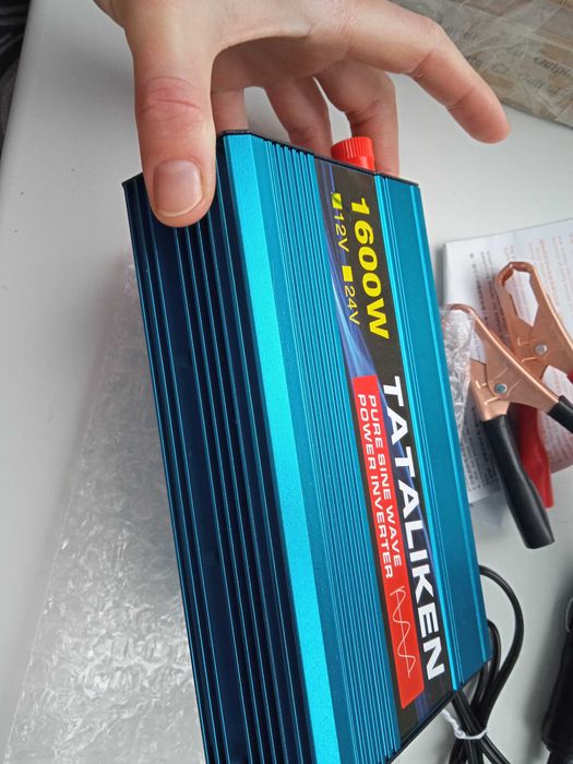 Інвертор Tatalіken 1600W (12V-110v)