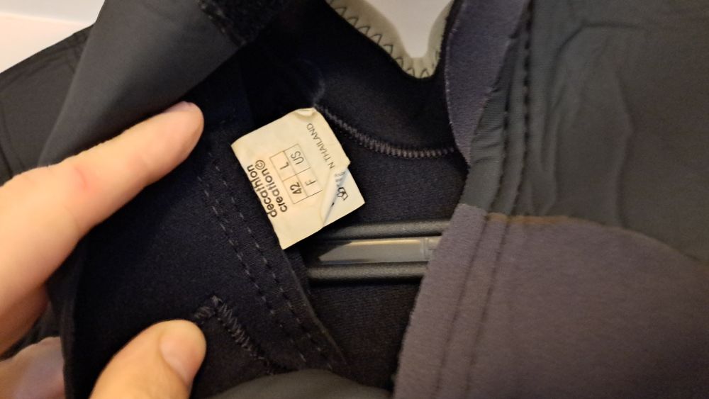 Fatos de Surf Adulto e Criança