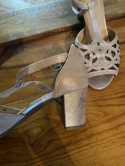 Buty damskie 39 grodecki