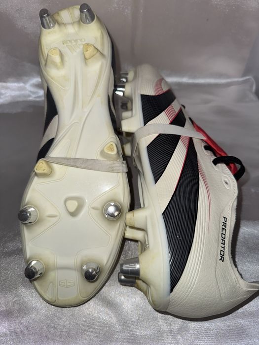Бутси, гібриди Adidas Predator  League FT, розмір 44.