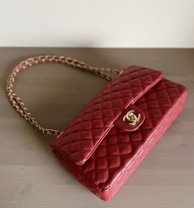 Torebka Chanel Klasyczna Duża z łańcuszkiem czerwona pikowana