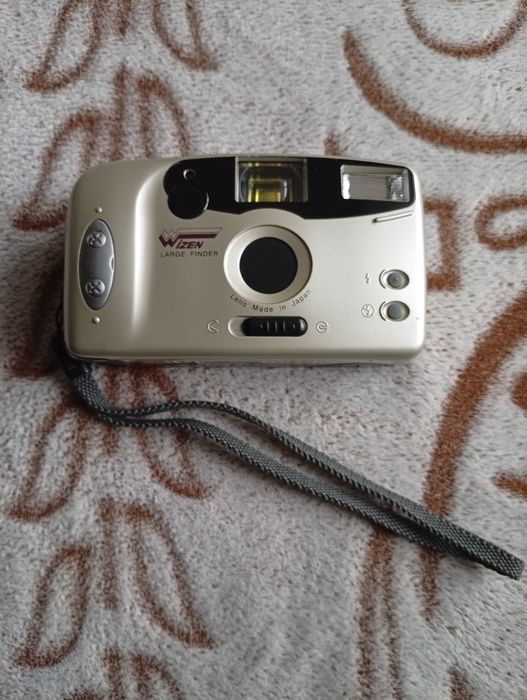 Фотоапарат плівковий