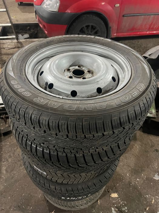 Запаска запасное колесо на Субарик Субаро