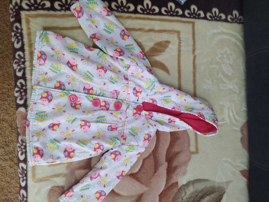 Курточка для дівчинки