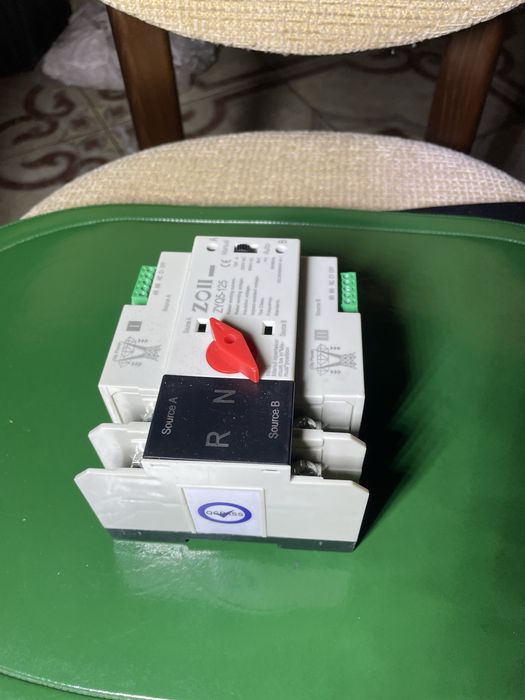 АВР електричний Автомат Введення Резезерву