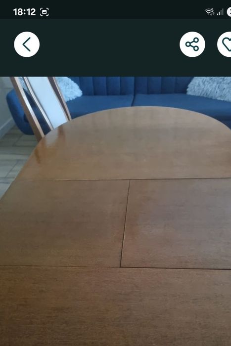 Stół rozkładany z krzesłami
