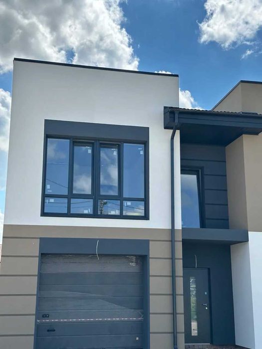 Продається будинок (дуплекс) в місті/ТЦ ВЕЛЕС/Міські комунікації, ГАЗ