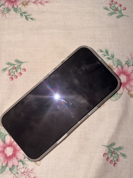IPhone 17 PRO MAX Branco Novo! APENAS 2 DIAS DE USO!