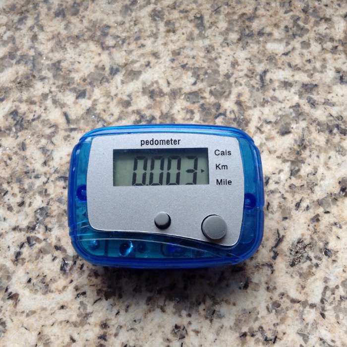 Pedometro digital, conta passos,kilometros...