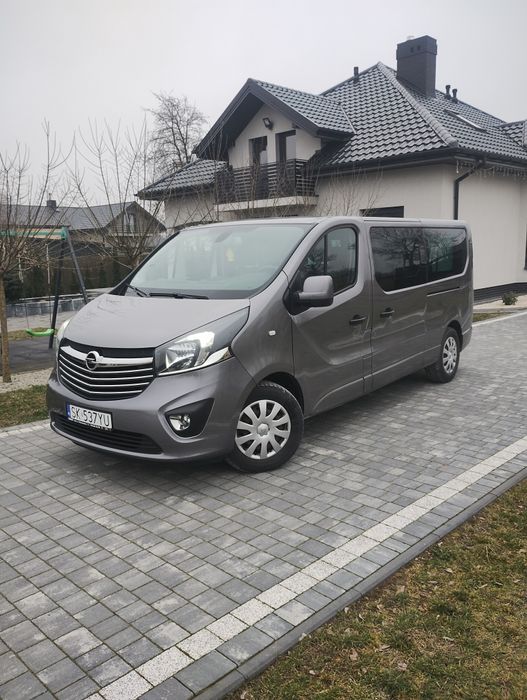 Wynajem aut,bus 9 osobowy