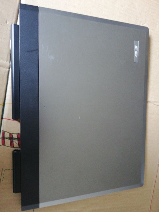Ecrã Asus avariado64738548882433121
