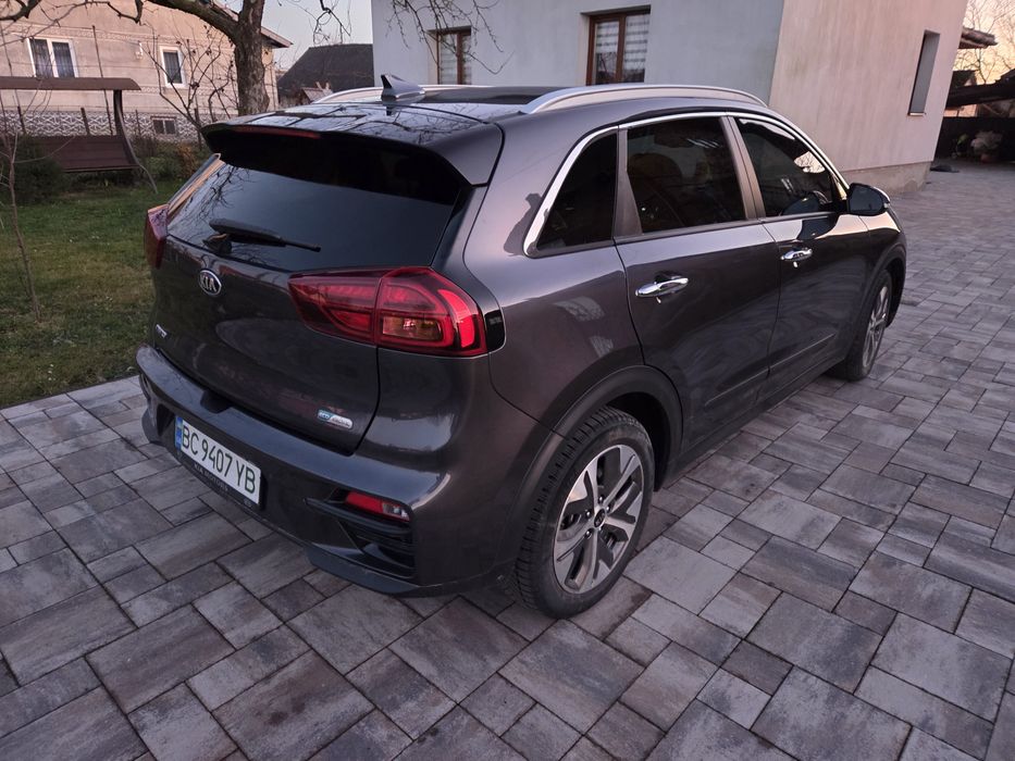 Продається Кіо Niro