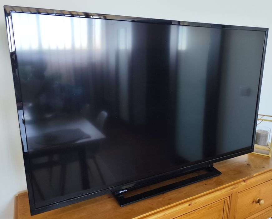 Televisão Toshiba 49 polegadas